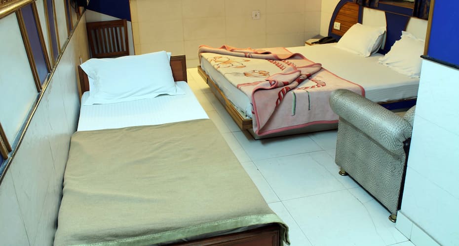 TG Rooms Main Bazar Paharganj, New Delhi 5